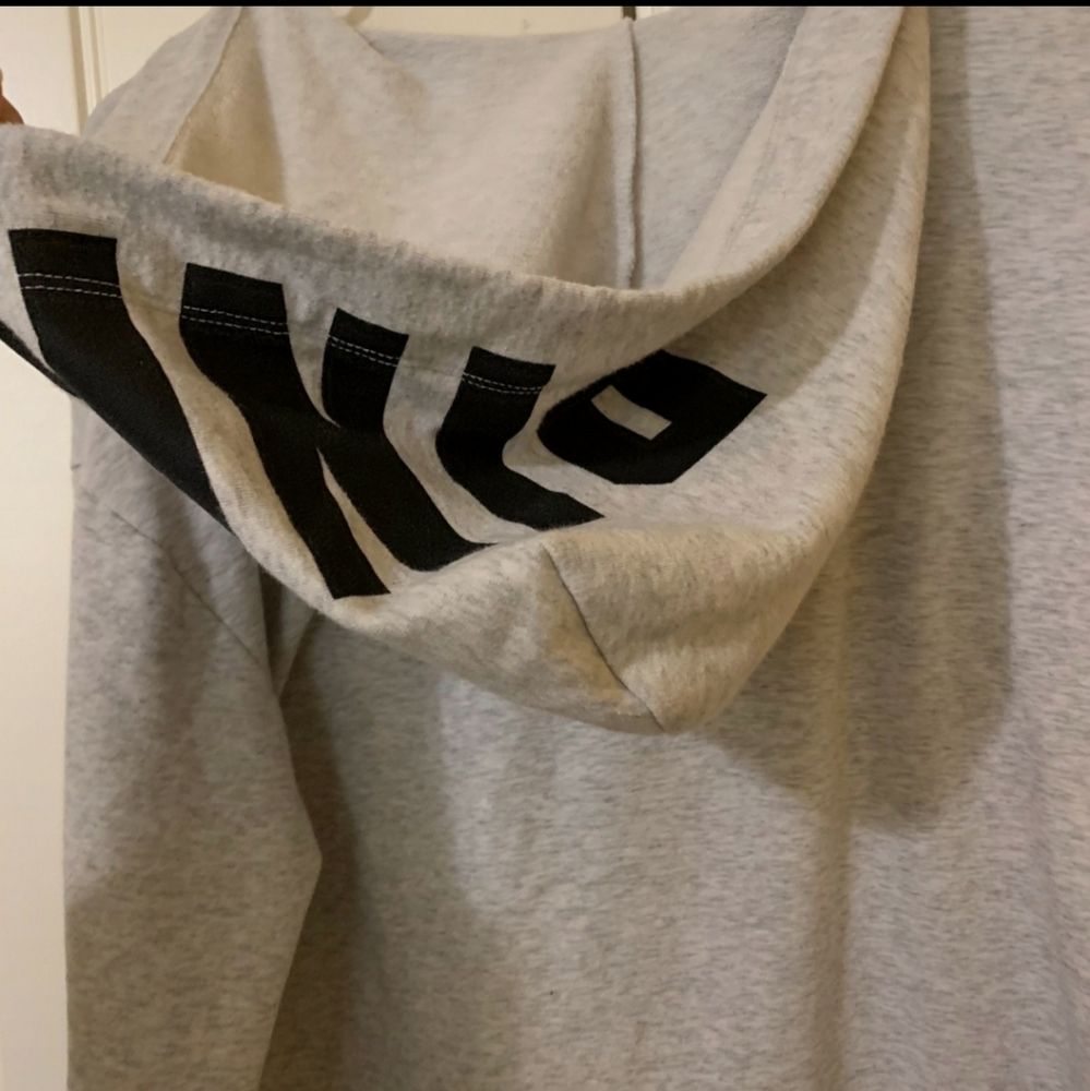 Vs sweatshirt